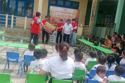 Công tác xã hội hóa về sữa dinh dưỡng cho trẻ